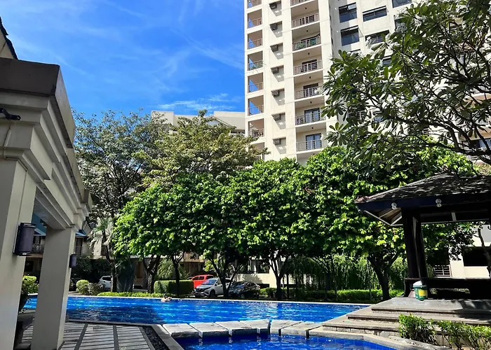 Penthouse Unit Near Airport Naia 公寓