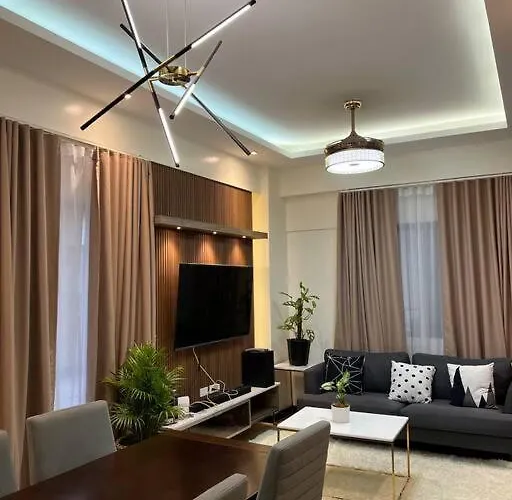 Penthouse Unit Near Airport Naia 公寓