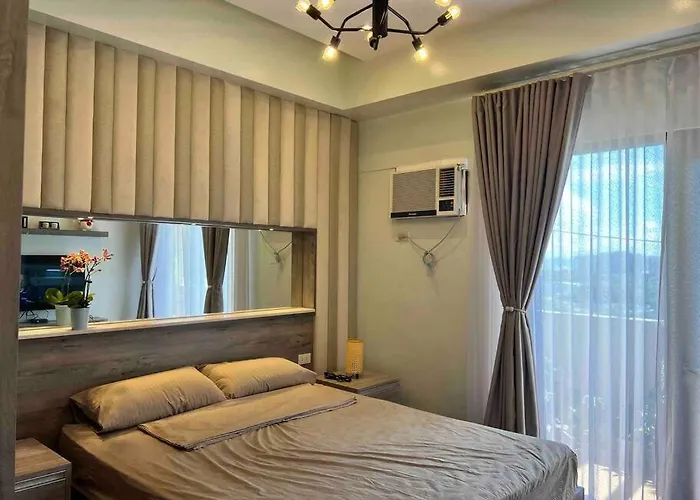 Penthouse Unit Near Airport Naia 公寓 *